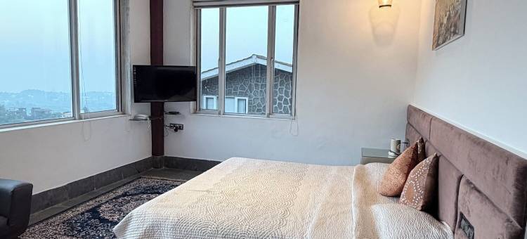 360 South, 坎达拉(360 South, Khandala)图片