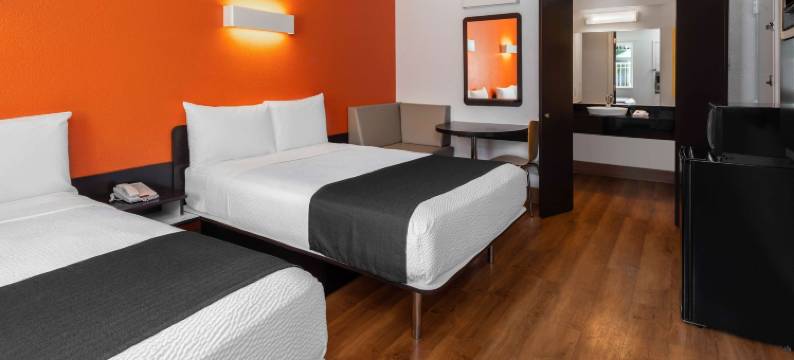 圣巴巴拉市6号汽车旅馆 - 卡宾特里拉南部(Motel 6 Carpinteria, CA - Santa Barbara - South)图片