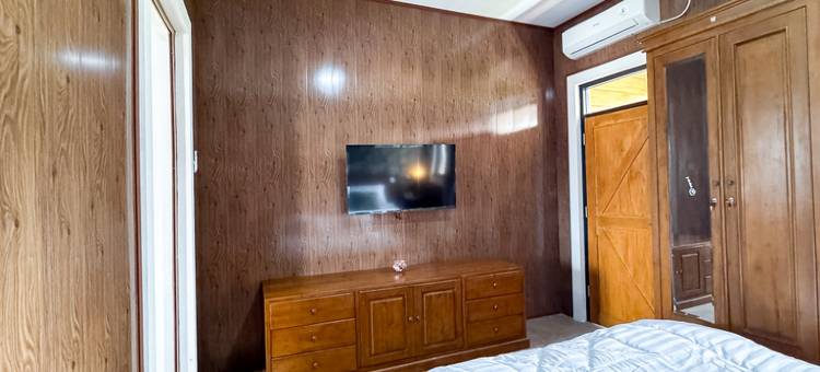 Urbanview Wichita Syariah Cabin Maribaya图片