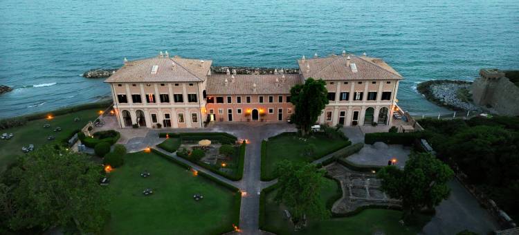 拉波斯塔维奇亚酒店(La Posta Vecchia Hotel)图片