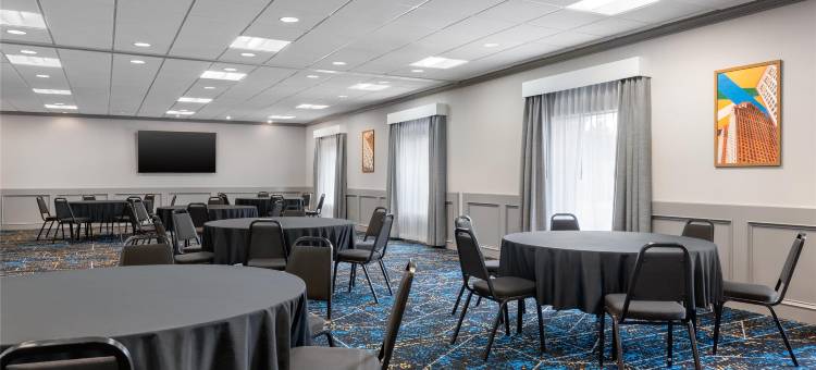 底特律绍斯盖特欢朋酒店(Hampton Inn Detroit/Southgate)图片
