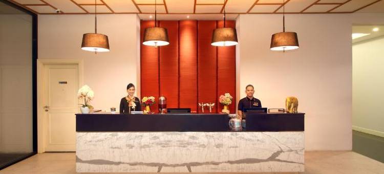 赫利俄斯博恩酒店(Helios Hotel & Convention)图片