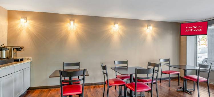 里士满-机场/桑兹顿HomeTowne Studios酒店(HomeTowne Studios Richmond - Airport/ Sandston)图片