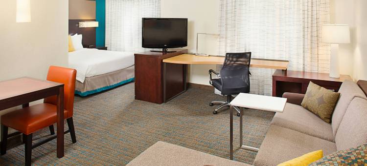 底特律利沃尼亚居家酒店(Residence Inn Detroit Livonia)图片