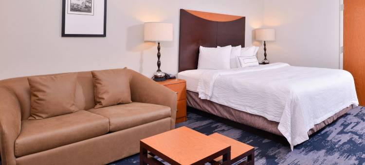伯明翰佩勒姆万枫酒店及套房(Fairfield Inn & Suites Birmingham Pelham)图片