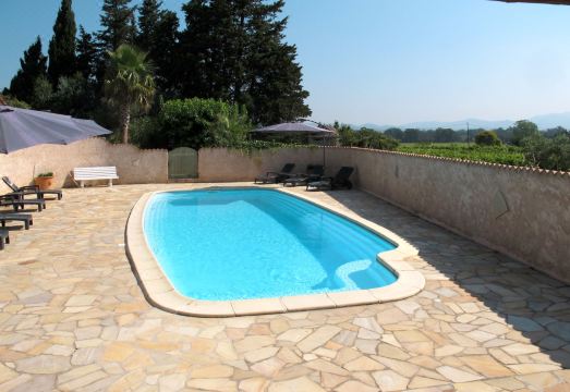 Mas du Combaud Hotel Overview