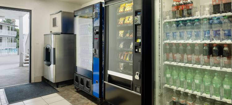 卡马里奥6号汽车旅馆(Motel 6 Camarillo, CA)图片