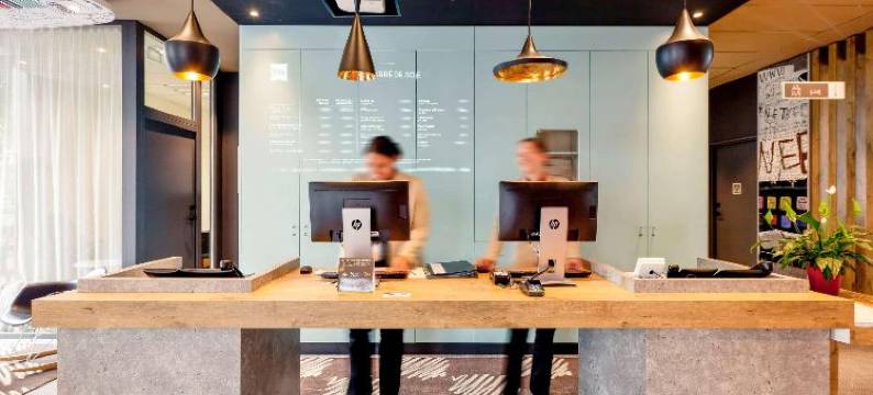 宜必思里昂卡雷德索伊酒店(Ibis Lyon Carré de Soie)图片