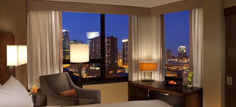 明尼阿波利斯市中心喜来登会议中心酒店(Sheraton Minneapolis Downtown Convention Center)图片