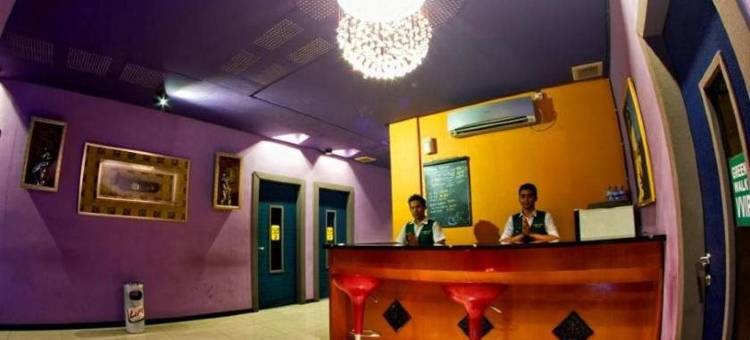 普瑞佩塔纳酒店(Puri Perdana Hotel)图片