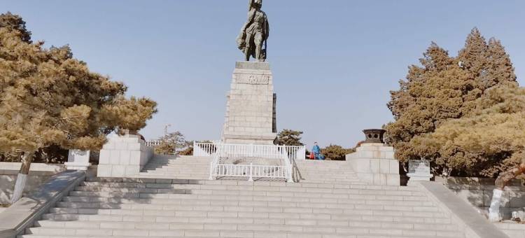 速8酒店(锦州火车站辽沈战役纪念馆店)图片