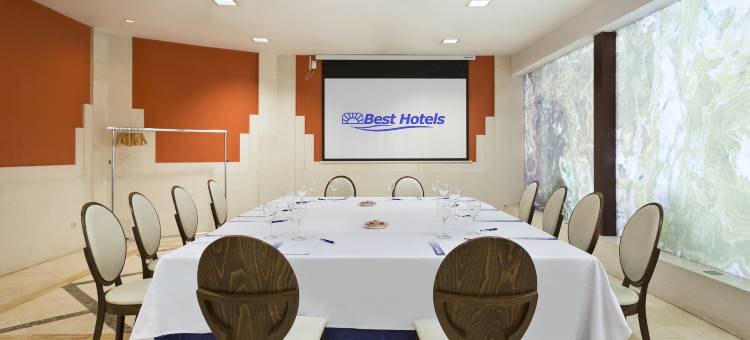 最佳欧苏纳酒店(Hotel Best Osuna)图片