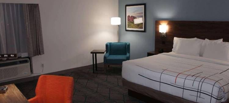拉昆塔温德姆酒店套房，由温德姆小城/红石提供(La Quinta Inn & Suites by Wyndham Littleton/Red Rocks)图片