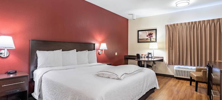 奥斯汀南红顶Plus酒店(Red Roof Plus+ Austin South)图片