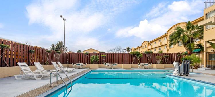 伯克利拉昆塔温德姆酒店(University Inn & Suites Berkeley)图片