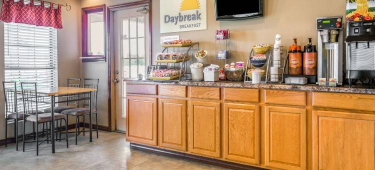 麦迪逊温德姆戴斯酒店(Days Inn by Wyndham Madison)图片