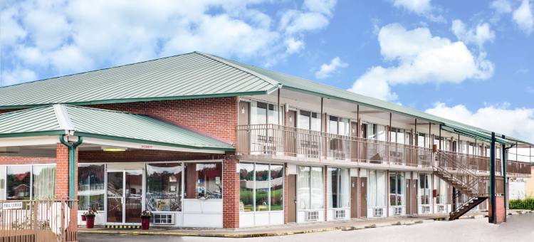 纽波特戴斯酒店(Days Inn by Wyndham Newport)图片