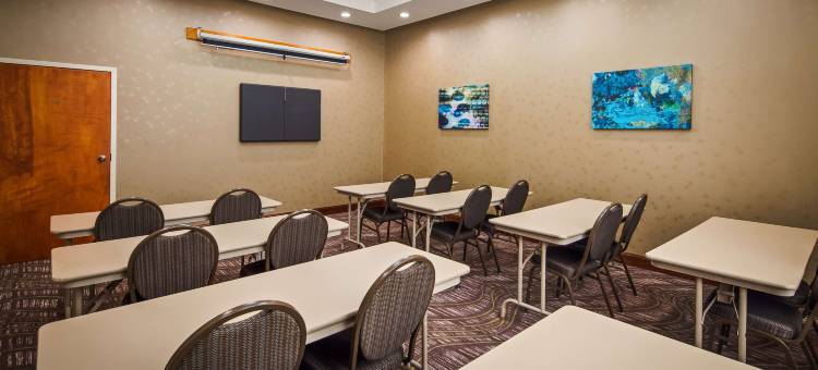 门罗贝斯特韦斯特套房酒店(Best Western Inn  Suites - Monroe)图片
