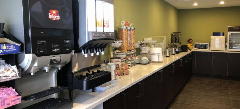 舒眠酒店及套房魁北克城东(Sleep Inn & Suites Quebec City East)图片