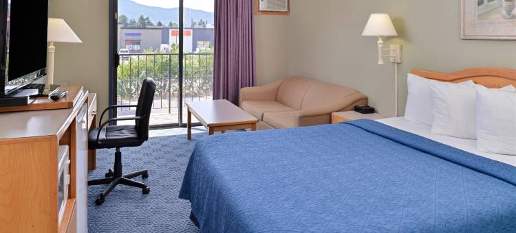 卡斯尔加加拿大最佳价值套房酒店(Canadas Best Value Inn and Suites Castlegar)图片