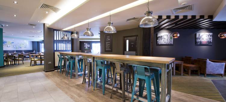 普瑞米尔刘易斯市中心酒店(Premier Inn Lewes Town Centre)图片