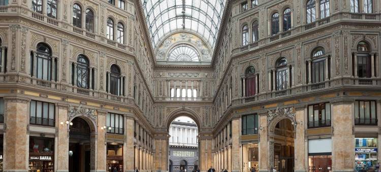 翁贝托广场艺术度假村酒店(Hotel Art Resort Galleria Umberto)图片