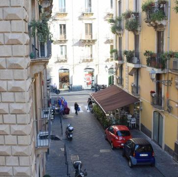 Etna Home Hotel Overview