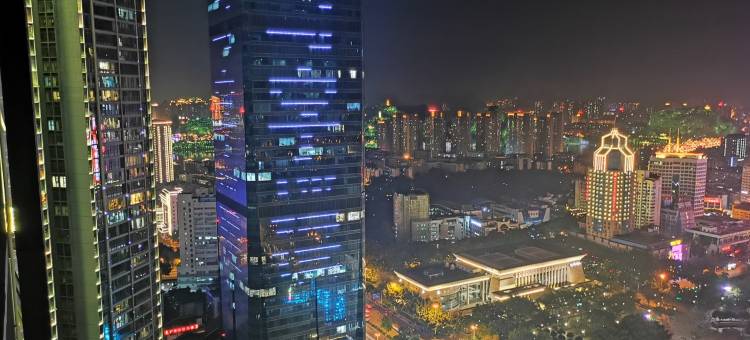 云景时光民宿(柳州五星步行街地王公馆店)图片