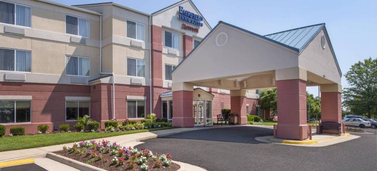 尚蒂利杜勒斯机场万枫套房酒店(Fairfield Inn & Suites Dulles Airport Chantilly)图片