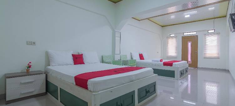 红多兹伊斯兰度假村-普尔瓦卡达巴图阿邦(RedDoorz Resort Syariah @ Batu Apung Purwakarta)图片
