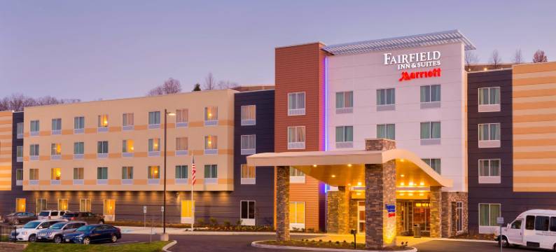 匹兹堡机场/罗宾逊乡万枫酒店及套房(Fairfield Inn & Suites Pittsburgh Airport/Robinson Township)图片