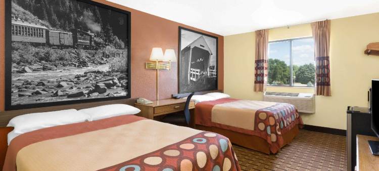 布恩速8酒店(Super 8 by Wyndham Boone)图片