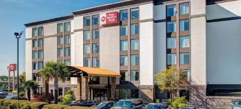 假日酒店及套房哥伦比亚东北 - 杰克逊堡地区 IHG(Holiday Inn & Suites COLUMBIA NE - FT JACKSON AREA by IHG)图片