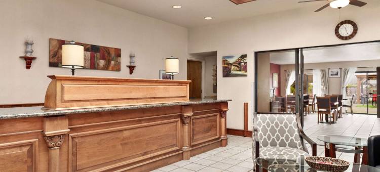 阿克塔温德姆华美达酒店(Ramada by Wyndham Arcata)图片