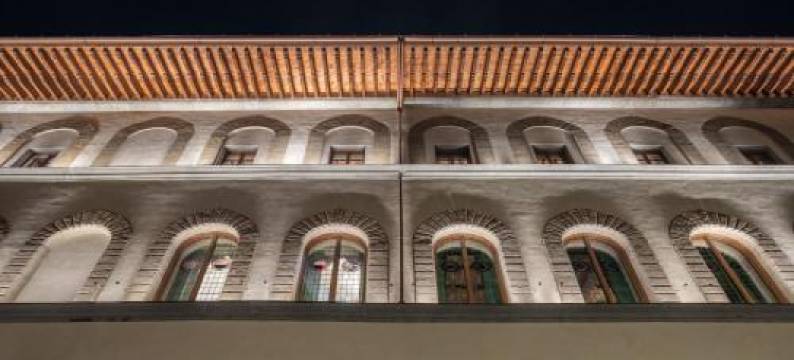 Luxury Apartments by Palazzo Portinari Salviati图片