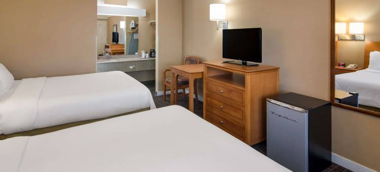 贝斯特韦斯特卡比兰诺温哥华北SureStay酒店(SureStay Hotel by Best Western North Vancouver Capilano)图片