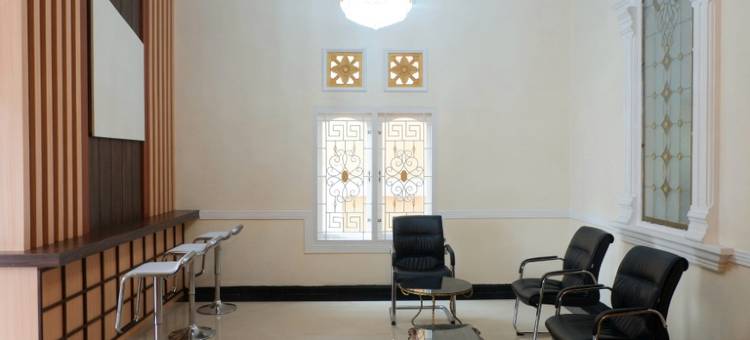 月亮宾馆(Buluran Guest House Syariah)图片