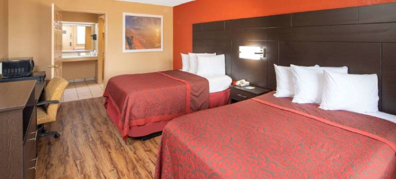 图珀洛温德姆戴斯酒店(Days Inn by Wyndham Tupelo)图片