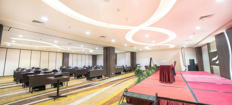 凤蝶贝斯特韦斯特酒店(Best Western Papilio Hotel)图片