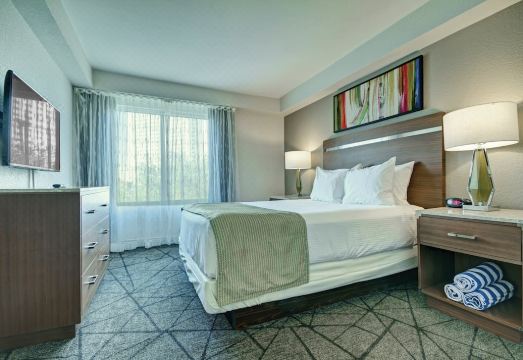 Desert Rose Resort Hotel Overview