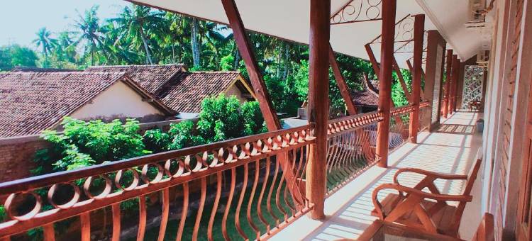 鲁敏图伊斯兰酒店YIA邬伦普罗戈(Lumintu Syariah Yia Kulon Progo)图片