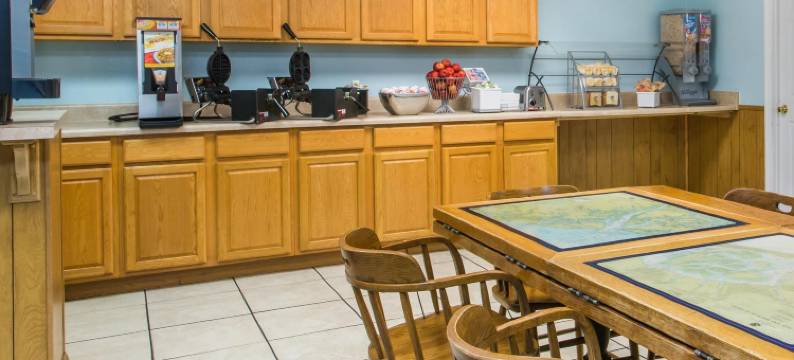 湖城速8酒店(Super 8 by Wyndham Lake City)图片