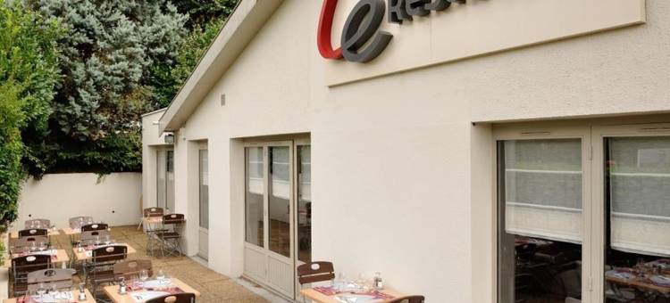 韦尔圣但尼默伦瑟纳尔康铂酒店(Campanile Melun SÉNART - Vert Saint Denis)图片