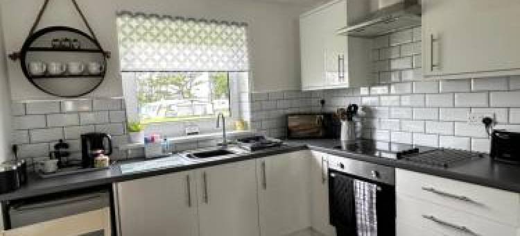 44 Gower Holiday Village Ty Gŵyr Cosy 2 Bedroom Chalet with a Seasonal Indoor Pool图片
