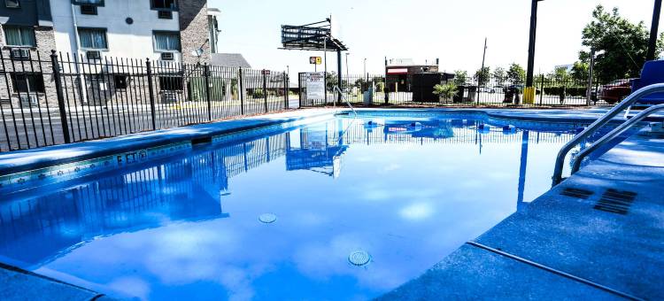 维拉里卡温德姆速 8 酒店(Super 8 by Wyndham Villa Rica)图片