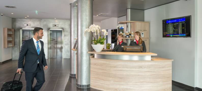 多林特斯图加特机场阿布格安德特文登伊森蒂尔酒店(Essential by Dorint Stuttgart/Airport)图片