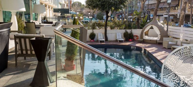 帕特里夏B栋贝斯特韦斯特度假酒店(Best Western Maison B Hotel)图片