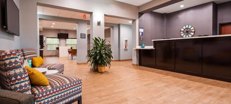 贝斯特韦斯特英格尔塞德套房酒店(Best Western Ingleside Inn  Suites)图片