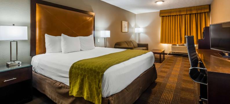 谢尔比维尔小屋贝斯特韦斯特酒店(Best Western Shelbyville Lodge)图片