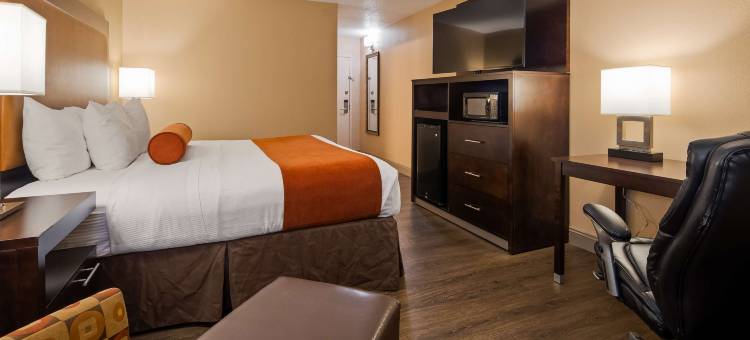 布拉夫斯交叉路贝斯特韦斯特酒店(Best Western Crossroads of the Bluffs)图片